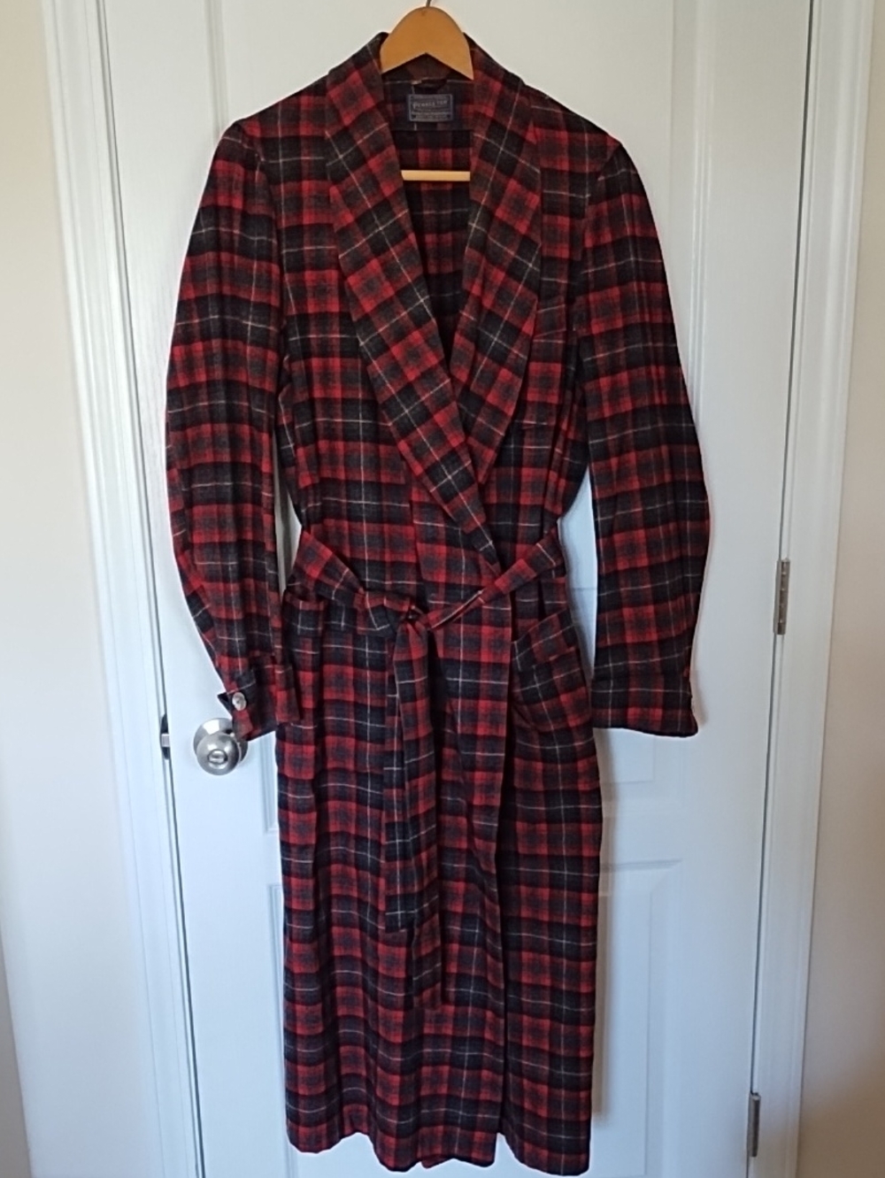 Vintage 1960s Pendleton Red Plaid Wool Robe Men's Medium McInnes Tartan Flawed